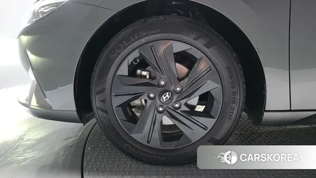 Hyundai Avante (CN7) id 3468270 из Кореи 15