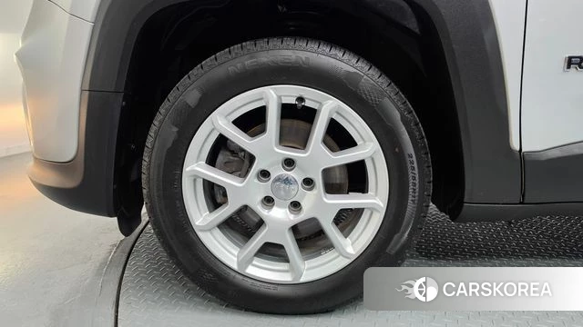 Jeep Renegade id 4755223 из Кореи 25