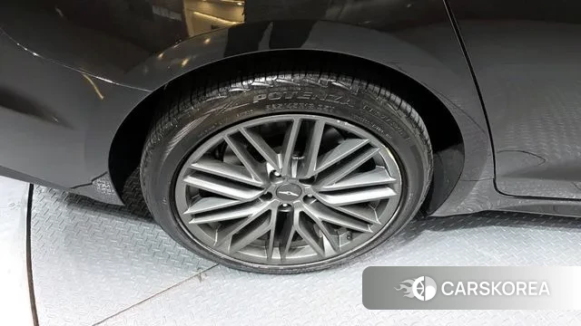 Genesis G70 id 3386277 из Кореи 15