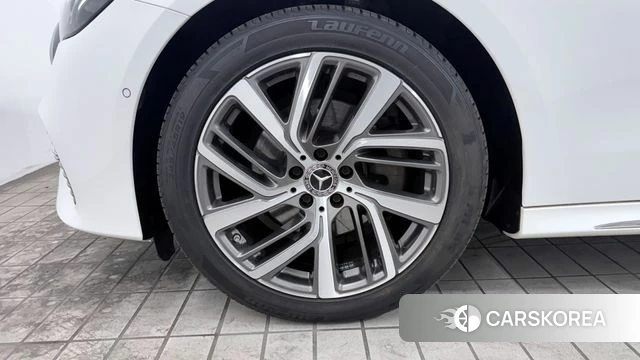 Mercedes-Benz E-Class W214 id 4360124 из Кореи 15