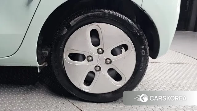 Kia The New Kia Ray id 3701305 из Кореи 15