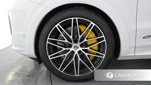 Porsche Cayenne (PO536) id 3734045 из Кореи 15