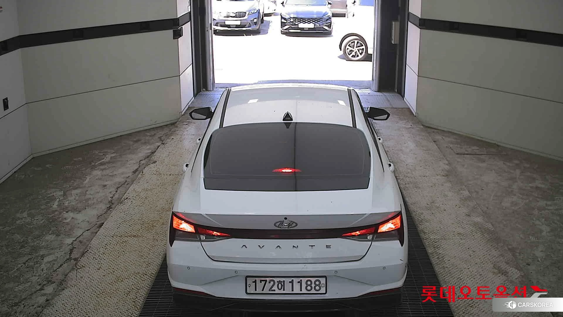 Hyundai Avante Hybrid id 4679332 из Кореи 33