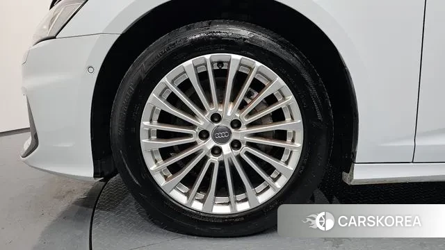 Audi A6 (C8) id 3473980 из Кореи 15