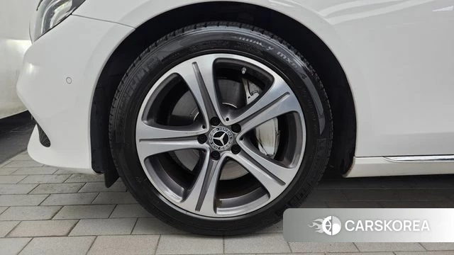Mercedes-Benz E-Class W213 id 4490918 из Кореи 25