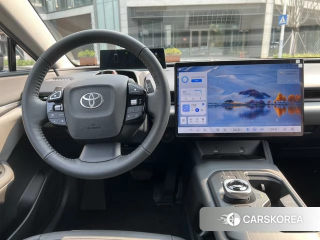 Toyota bZ5 id 3920288 из Китая 14