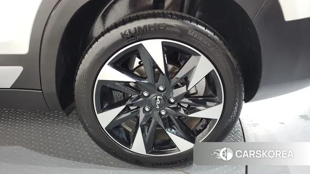 Kia Seltos id 3478687 из Кореи 15