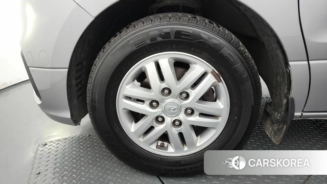 Hyundai The New Grand Starex id 4632955 из Кореи 26