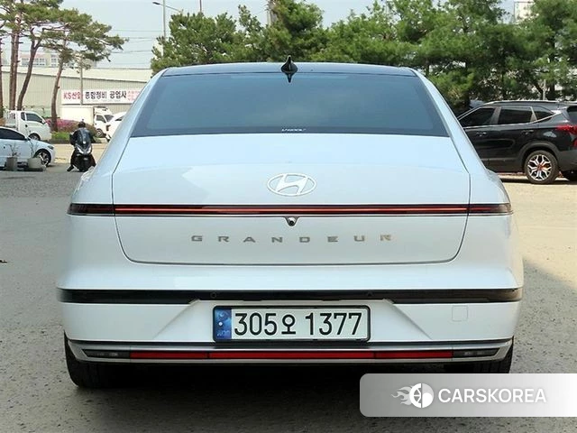 Hyundai Grandeur (GN7) id 3940605 из Кореи 15