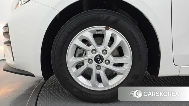 Kia Come New K3 id 4196624 из Кореи 15