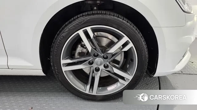 Audi A4 (B9) id 3622064 из Кореи 15