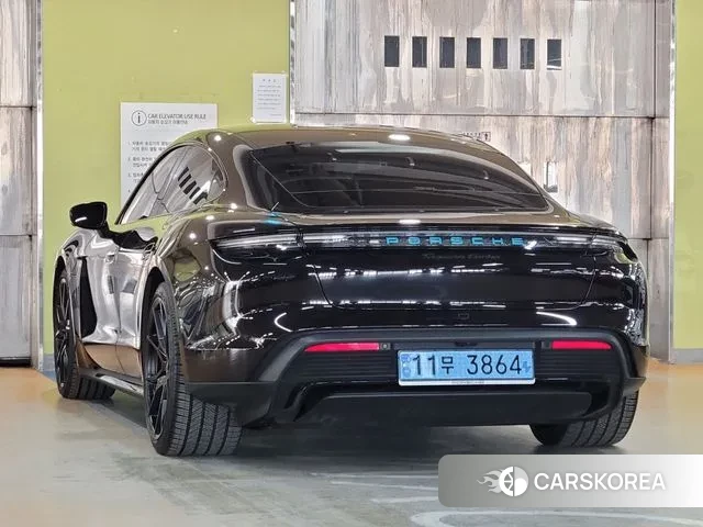 Porsche Taycan id 3472918 из Кореи 15