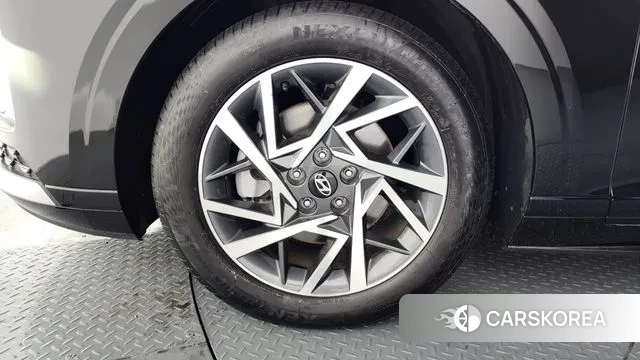 Hyundai Grandeur (GN7) id 3721389 из Кореи 16