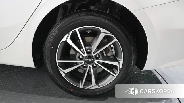 Kia The New K3 2nd generation id 4230257 из Кореи 25