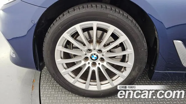 BMW 5 Series (G30) id 2807874 из Кореи 15