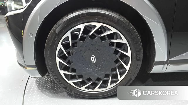 Hyundai Ionic 5 id 4550128 из Кореи 29