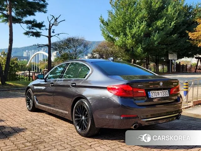 BMW 5 Series (G30) id 3302664 из Кореи 15