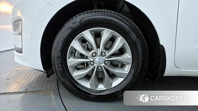 Kia The New Carnival id 3828502 из Кореи 15