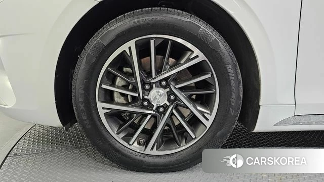 Hyundai The New Grandeur IG id 4293723 из Кореи 25
