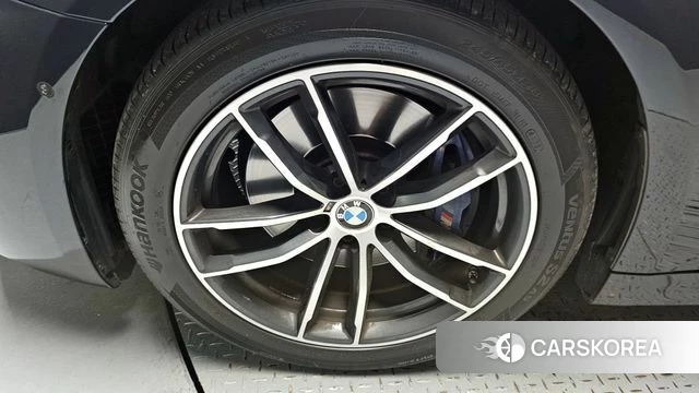 BMW 5 Series (G30) id 4388982 из Кореи 33