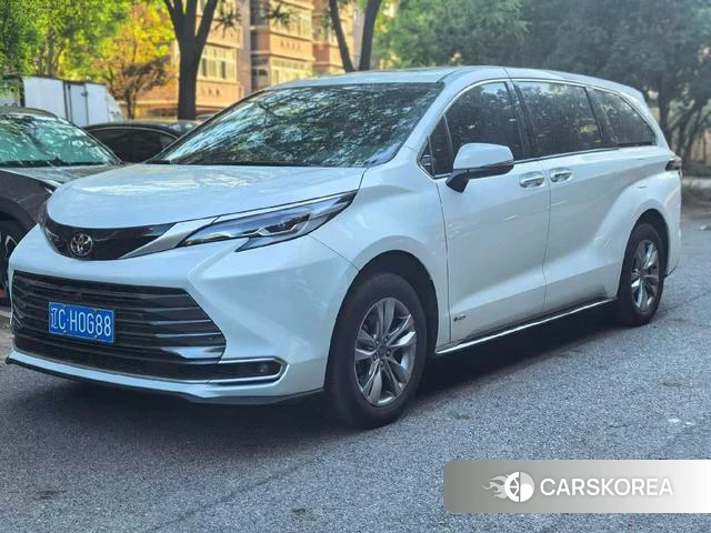 Toyota Saina 2025 Белый из Китая, фото 5