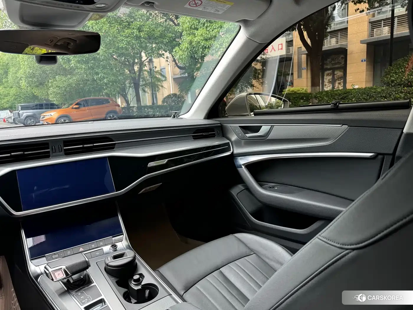 Audi A6 2022 Silver/gray из Китая, фото 6