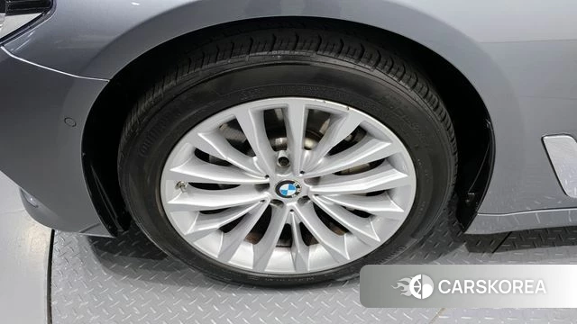 BMW 5 Series (G30) id 4310968 из Кореи 26