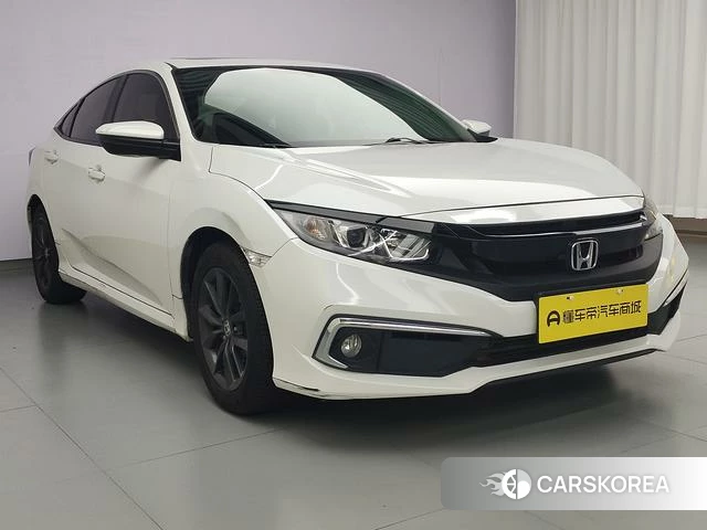 Honda Civic id 4365902 из Китая 15