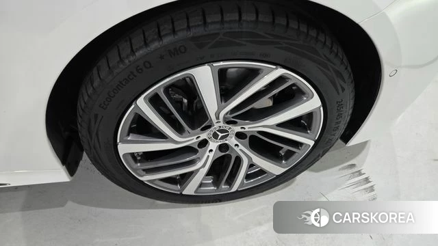 Mercedes-Benz E-Class W214 id 4177506 из Кореи 15