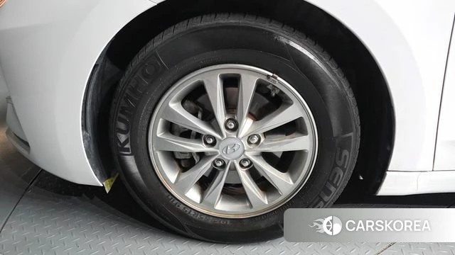 Hyundai The New Avante AD id 4310899 из Кореи 15