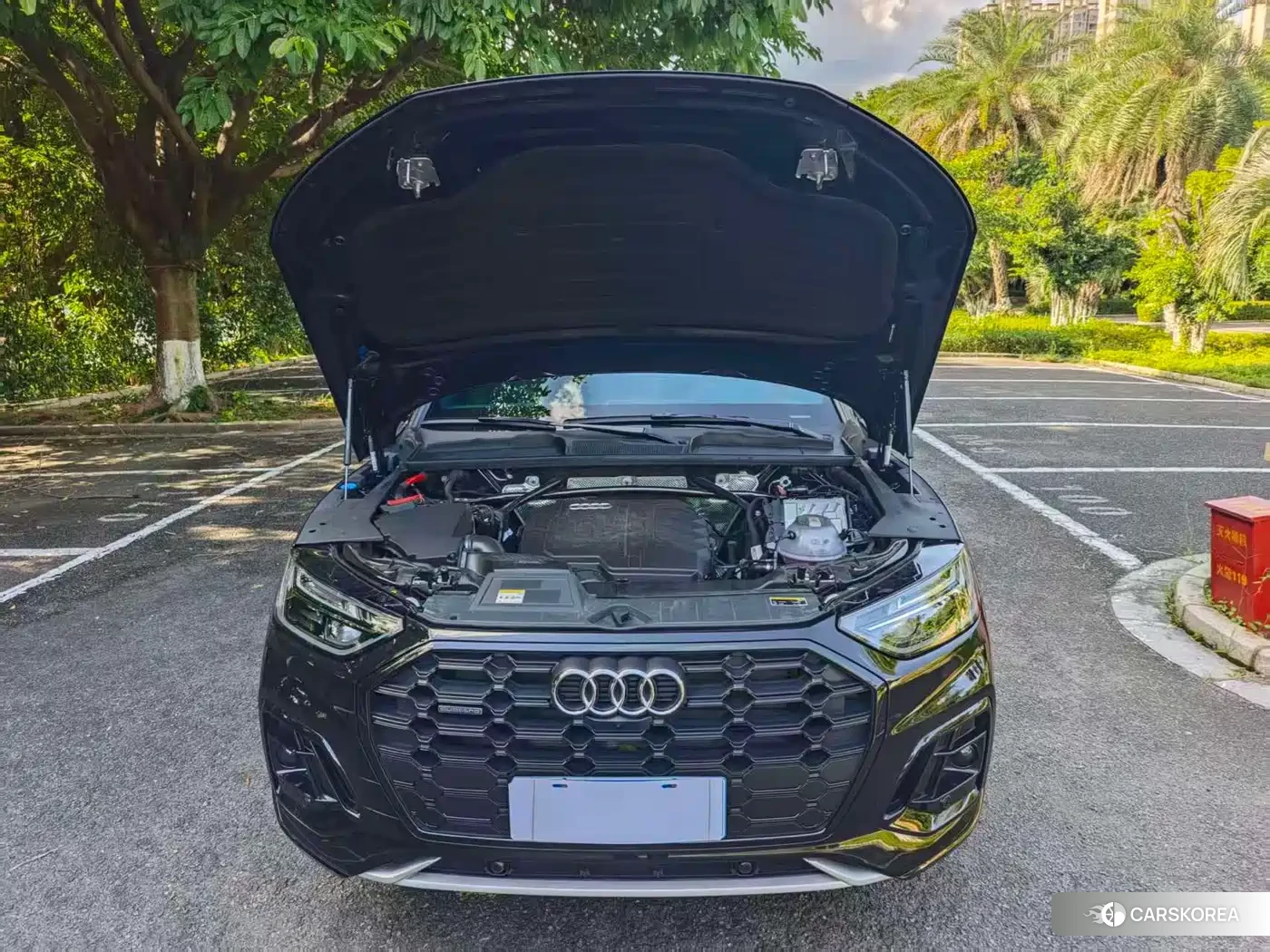 Audi Q5L id 4589488 из Китая 7