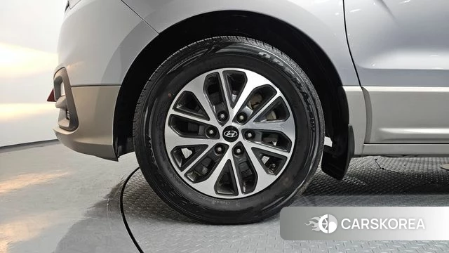 Hyundai The New Grand Starex id 4727828 из Кореи 26