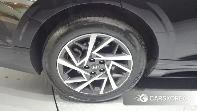 Hyundai Grandeur (GN7) id 3036928 из Кореи 15