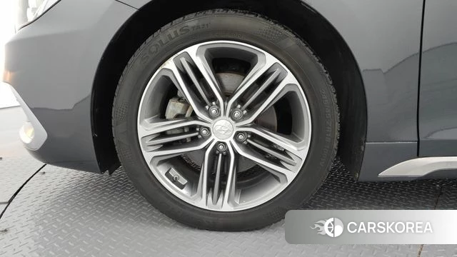 Hyundai Grandeur IG id 4620378 из Кореи 26