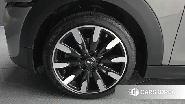 Mini Cooper S id 4717230 из Кореи 26