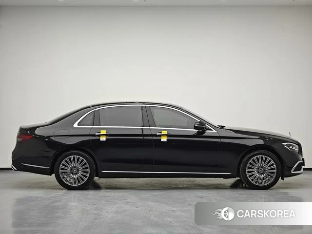 Mercedes-Benz E-class id 4260304 из Китая 15