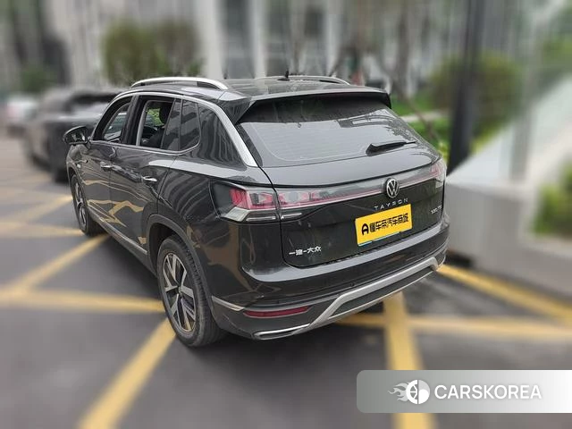 Volkswagen Tanyue 2023 Черный из Китая, фото 5