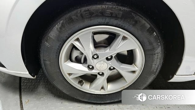 Hyundai Avante (CN7) id 3915675 из Кореи 15