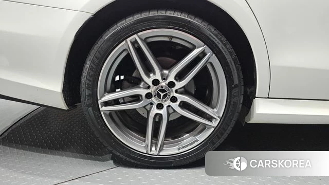Mercedes-Benz E-Class W213 id 4652221 из Кореи 15
