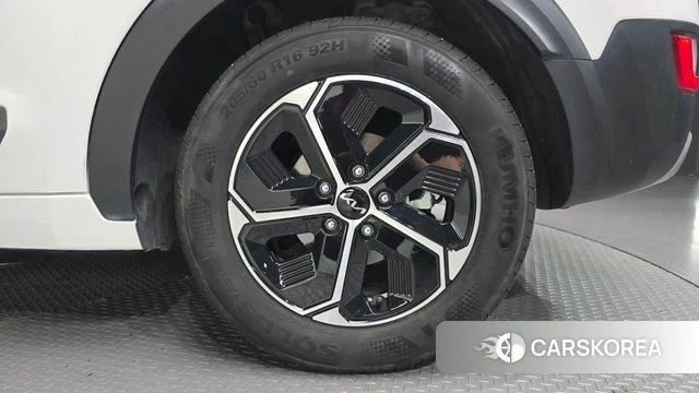 Kia Di Ol Nu Niro id 4905783 из Кореи 28