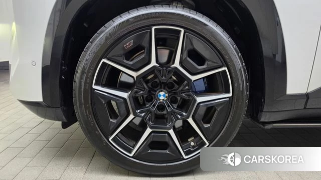 BMW XM (G09) id 4767981 из Кореи 35
