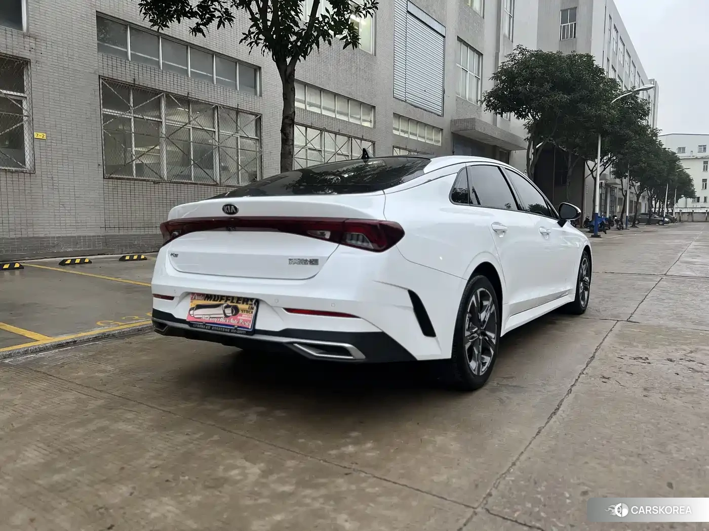 Kia K5 2021 Белый из Китая, фото 5