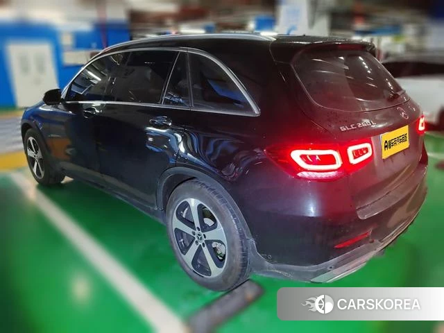 Mercedes-Benz GLC 2022 Черный из Китая, фото 5