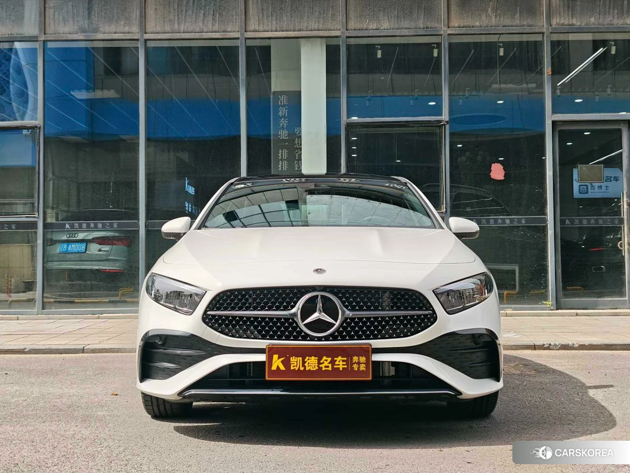 Mercedes-Benz Class A id 4498674 из Китая 8