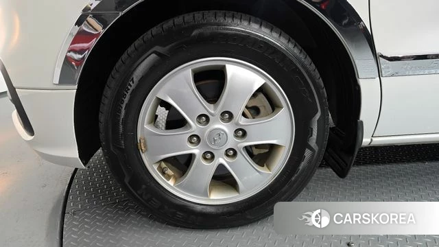 Hyundai The New Grand Starex id 4251348 из Кореи 15