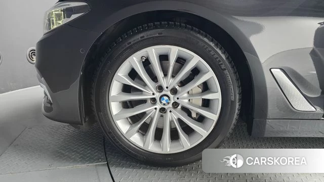BMW 5 Series (G30) id 4304730 из Кореи 15