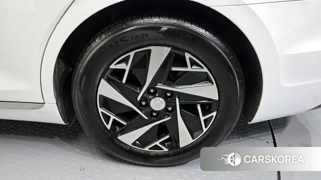 Hyundai The New Grandeur IG Hybrid id 3680875 из Кореи 15