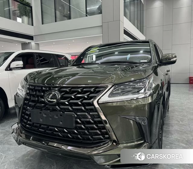 Lexus LX id 4279263 из Китая 8