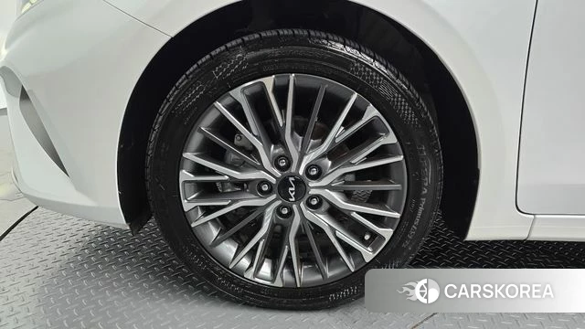 Kia The New K3 2nd generation id 4475446 из Кореи 26