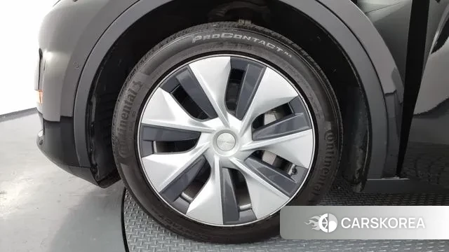 Tesla Model Y id 3472749 из Кореи 15